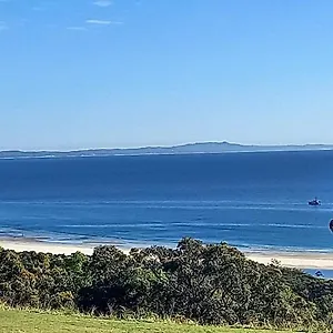 Resort Pandanus Palms, Point Lookout